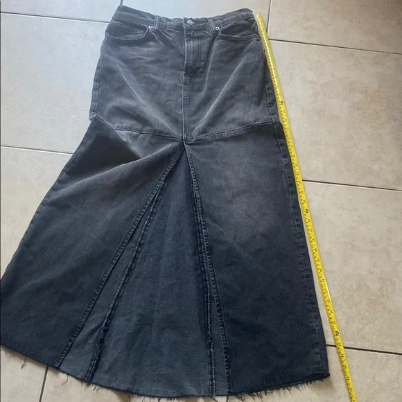 Reformation Black Maxi Trumpet Skirt for Work - Picture 3 of 11